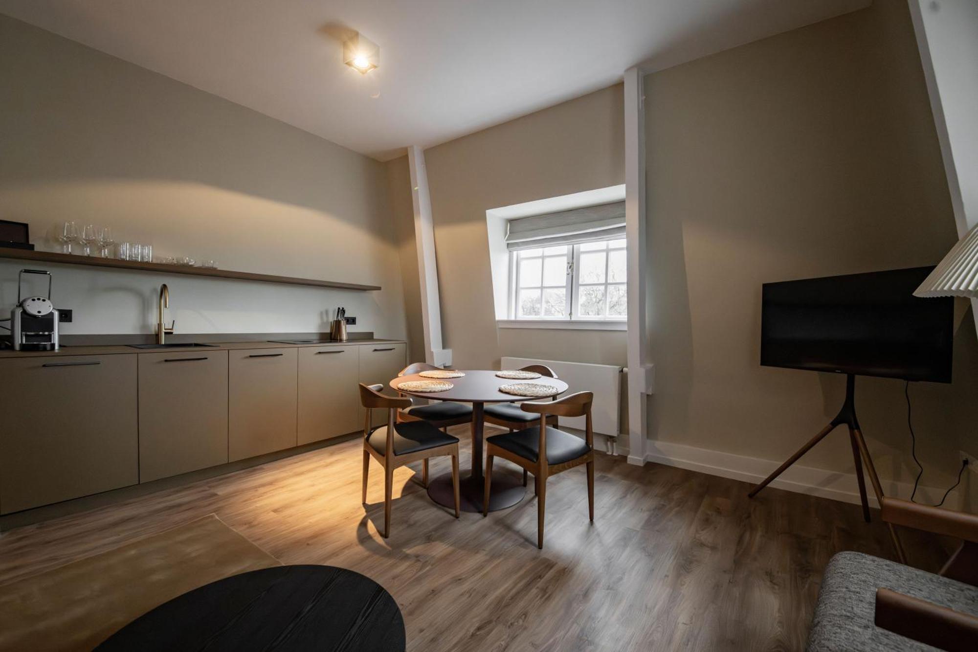 Adam&eve Paleisstraat Hotel