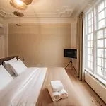 Adam & Eve Paleisstraat