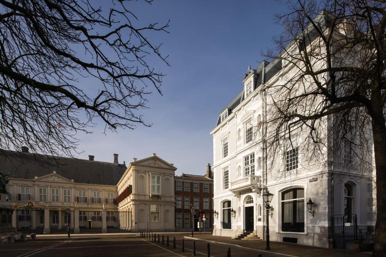 Adam & Eve Paleisstraat Den Haag